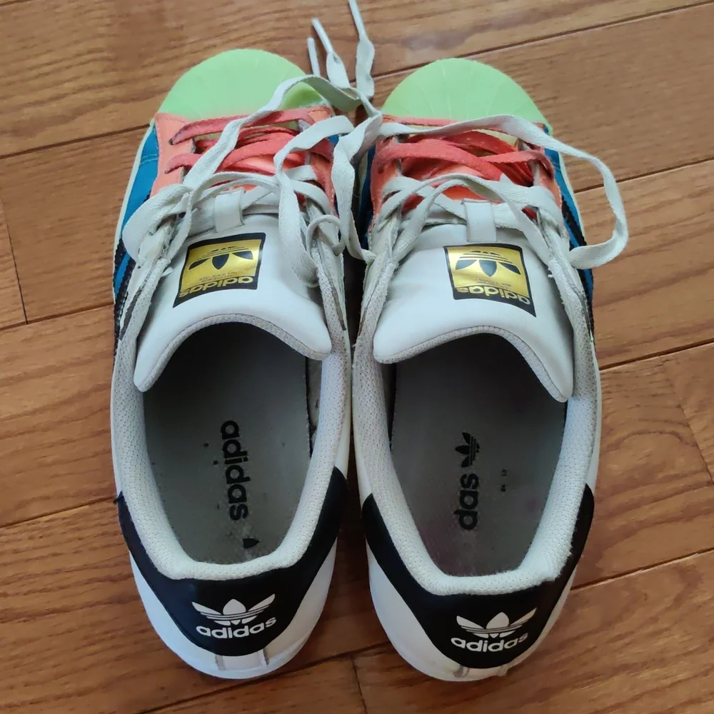 Cute girls adidas sneakers - Picture 4 of 6